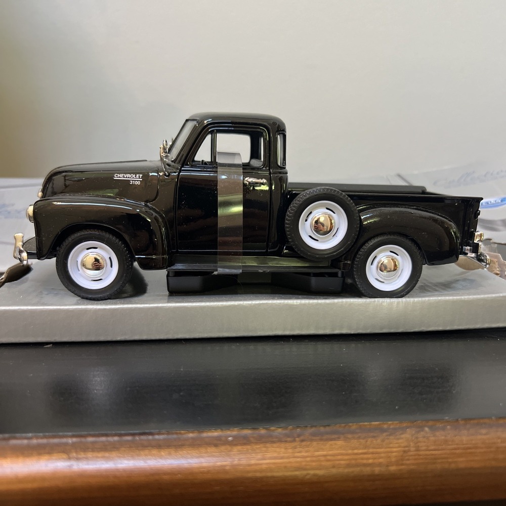 Welly 1953 Chevrolet 3100‎ Pickup 1/24 Limited Ed. Certificate of Authenticity